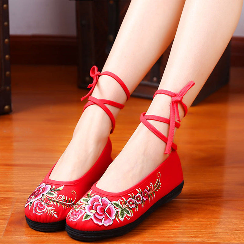 Lace Up Traditional Chinese Floral Embroidery Shoes – IDREAMMART
