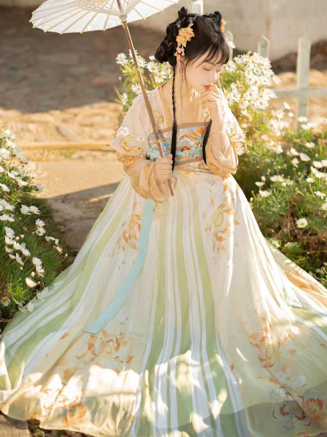 floral embroidery dress Floral Embroidery Tang-Style Hanfu Dress Wide Sleeves Cosplay Red / L