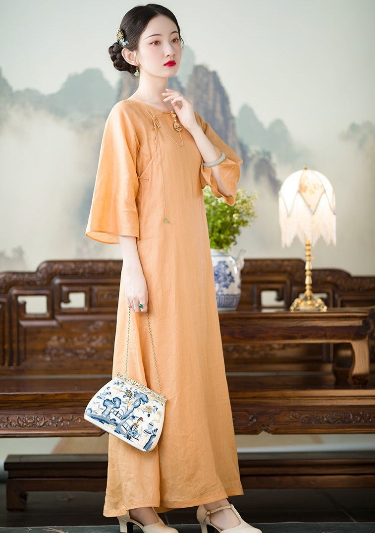 Chinese Style Loose Cheongsam Dress with Round Neck and Trumpet Sleeve Chinese Style Loose Cheongsam Dress with Round Neck and Trumpet Sleeve