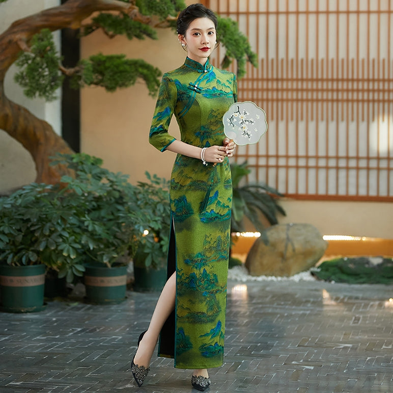 green chinese style dress Paragraph 2022, the new young girl shows Chinese culture quality, and the elegant cultivate one's morality cheongsam dress is colorful
