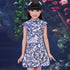 Qipao-Kleid mit Flügelärmeln und Mini-Cheongsam-Muster für Kinder