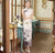 Robe chinoise Cheongsam en soie mélangée à imprimé lotus et mancherons