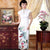 Longueur de thé Key Hole Neck Floral Silk Blend Cheongsam Robe chinoise