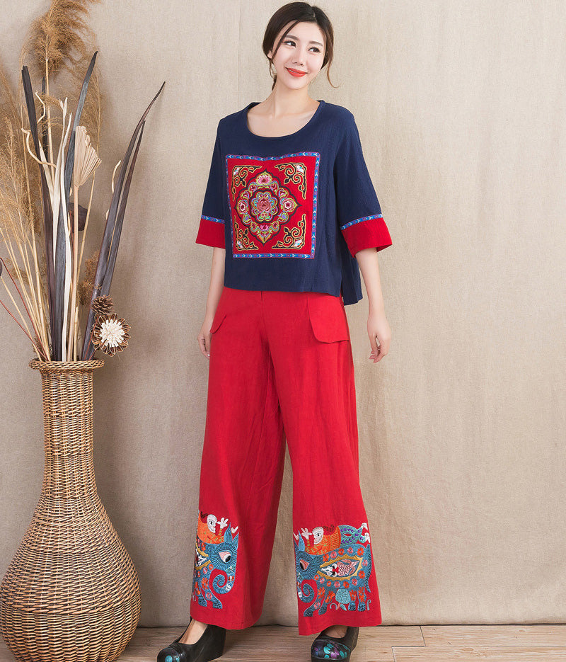 Round Neck Floral Embroidery Retro Chinese Blouse