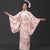 Kimono giapponese tradizionale con motivo floreale