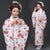 Rosenmuster Traditioneller japanischer Kimono