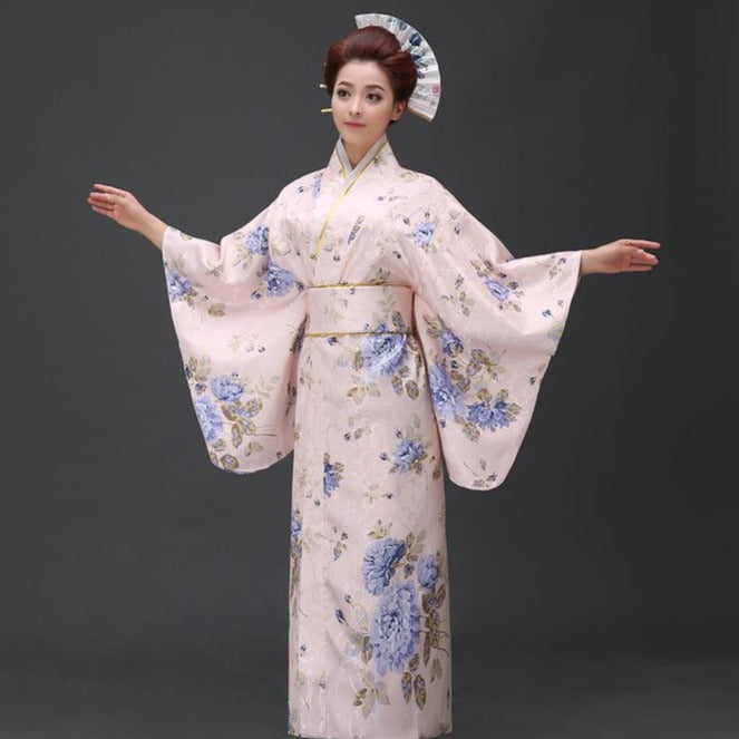 IDREAMMART – Traditioneller japanischer Blumenmuster Kimono