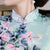 Robe de jour en soie florale Cheongsam longueur au genou de grande taille