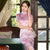 Klassisches chinesisches Cheongsam-Kleid mit Blumenbrokat und offener Vorderseite