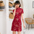 Mini robe chinoise chic en brocart fleuri devant ouvert
