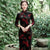 Vestido chino cheongsam de terciopelo tradicional de manga 3/4 con patrón de hojas de ginkgo