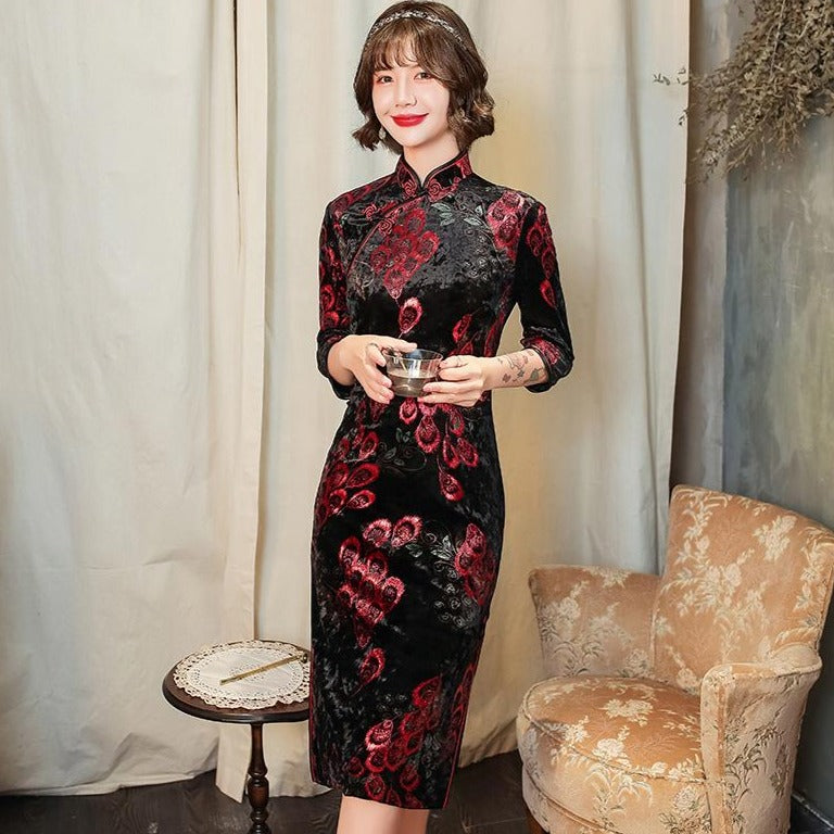 3/4 Sleeve Knee Length Floral Velvet Traditional Cheongsam Chinese