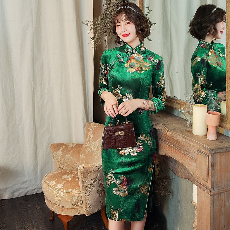3/4 Sleeve Knee Length Floral Velvet Traditional Cheongsam Chinese Dress Green / 4XL 3/4 Sleeve Knee Length Floral Velvet Traditional Cheongsam Chinese Dress Green / 4XL