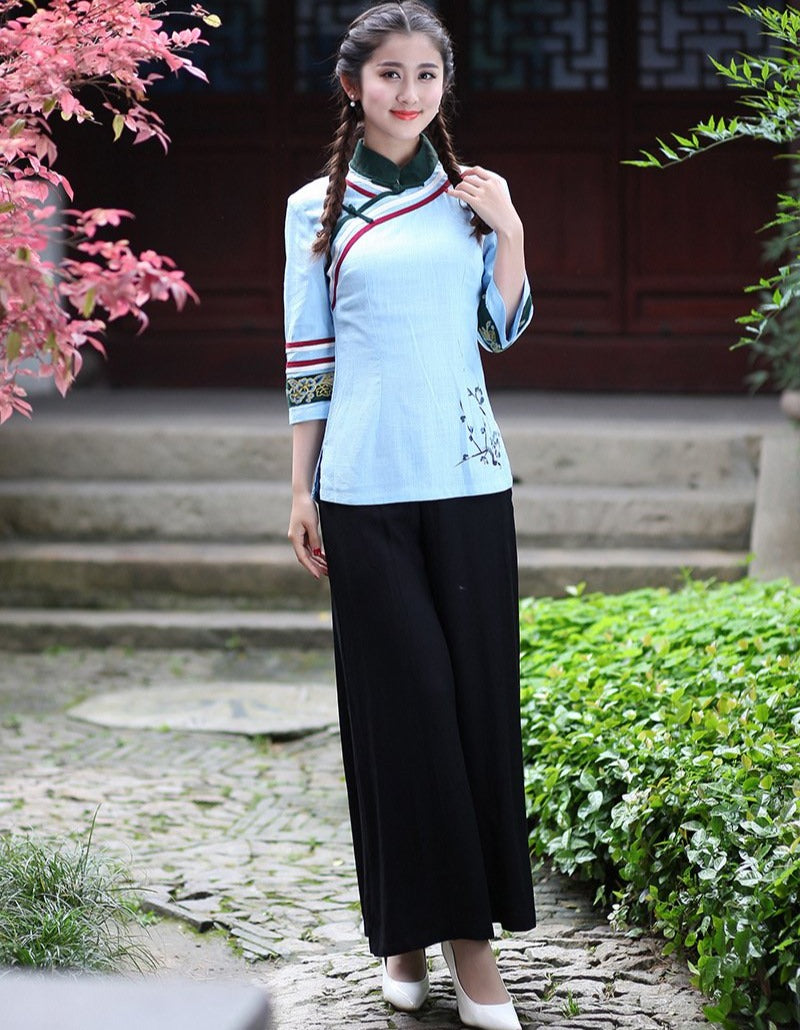 Mandarin Sleeve Floral Embroidery Cheongsam Top Chinese Style Shirt