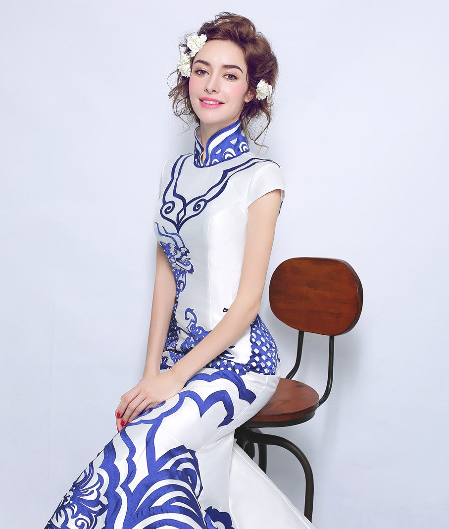 Blue & White Porcelain Pattern Chinese Style Wedding Dress with Cathedral Train Blue / 3XL Blue & White Porcelain Pattern Chinese Style Wedding Dress with Cathedral Train Blue / 3XL