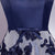 Robe de soirée trapèze à col en V profond avec jupe en dentelle florale