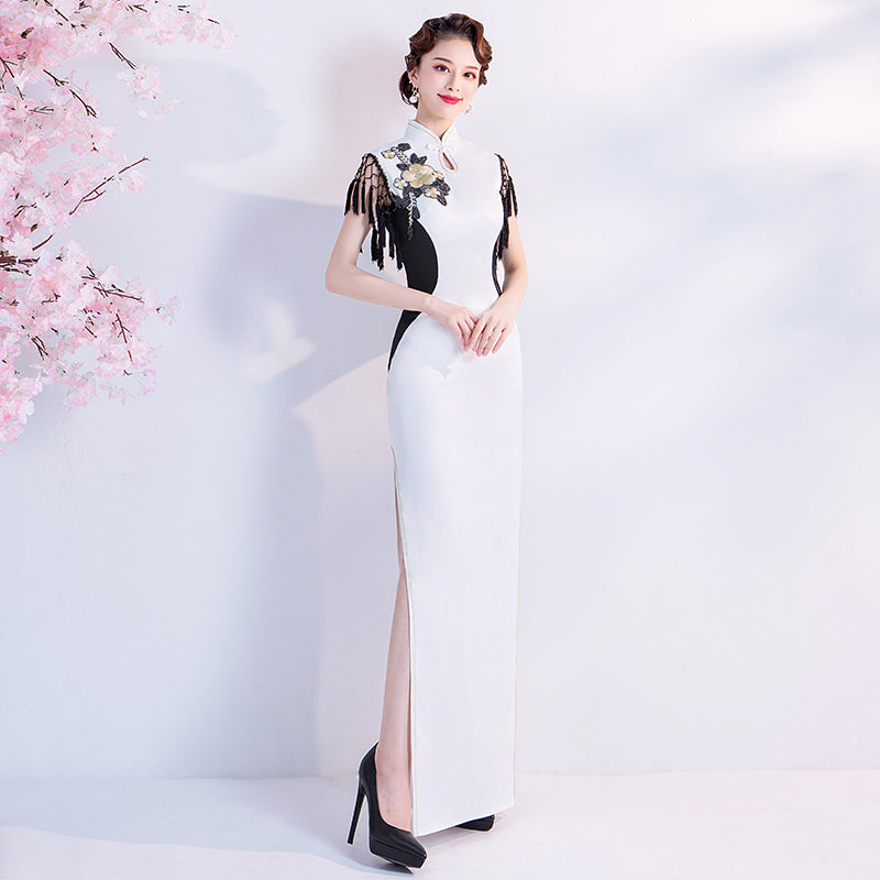 Embroidery Floral Cheongsam Dress (Midnight Threadwork)