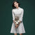 3/4 Ärmel Blumenapplikationen Cheongsam Top Modernes chinesisches Kleid