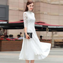 Robe Fleurie à Manches 3/4 - Comme Neuve Sans étiquettes - Taille Standard
