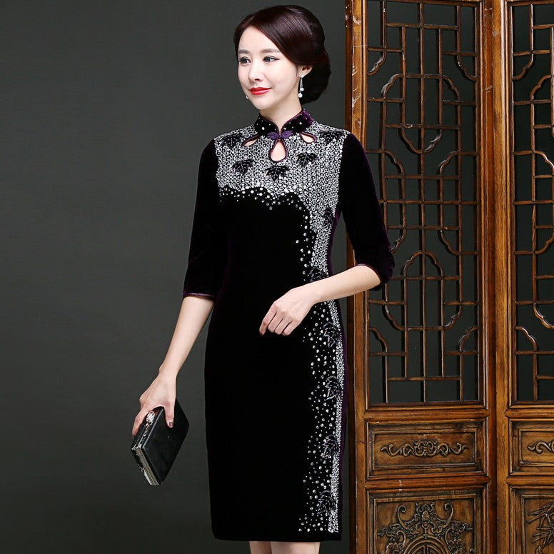 Keyhole Neck Knee Length Velvet Cheongsam Chinese Dress with Sequins Purple / S Keyhole Neck Knee Length Velvet Cheongsam Chinese Dress with Sequins Purple / S