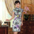 Knielanges chinesisches Cheongsam-Kleid aus echter Seide mit Blumenmuster