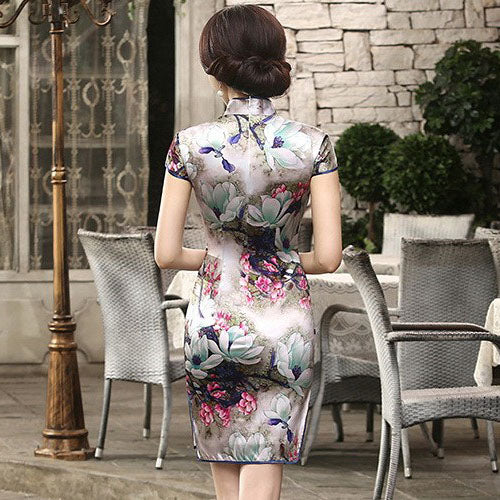 Knee Length Real Silk Cheongsam Floral Chinese Dress Knee Length Real Silk Cheongsam Floral Chinese Dress
