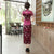 Chinesisches Cheongsam-Kleid mit Flügelärmeln und Blumenbrokat in Teelänge