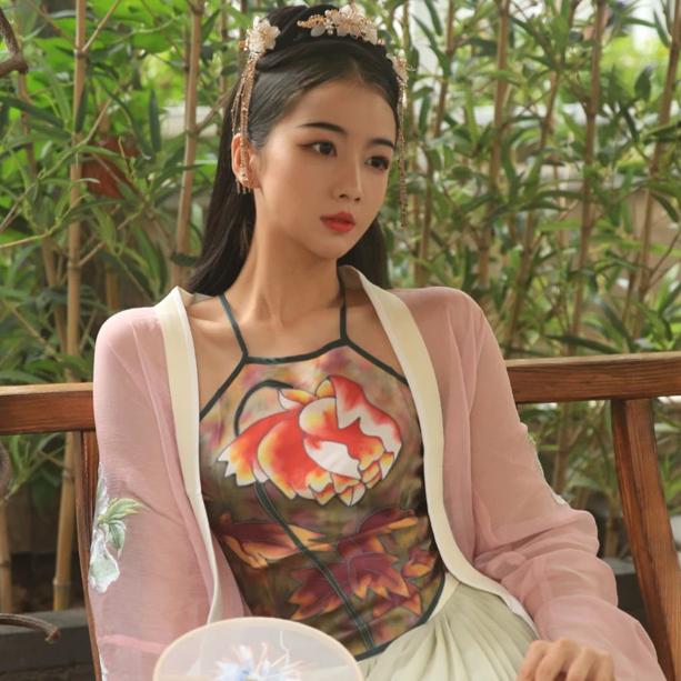 Sexy Real Silk Floral Bellyband Halter Top Chinese Dudou Green / XS Sexy Real Silk Floral Bellyband Halter Top Chinese Dudou Green / XS