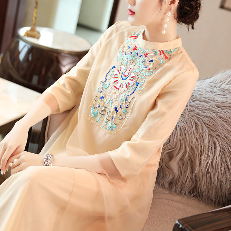 Round Collar Floral Embroidery Reformational Qipao Han Chinese Costume