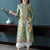 Cappotto a vento da mamma in stile cinese con ricamo floreale, lunghezza del tè, con bottoni a strappo