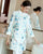 Costume Han con maniche a vento cinese con ricamo floreale in taffettà con maniche alla mandarino