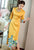 Blumenstickerei Reverskragen Modernes Cheongsam Tee Länge Qipao Kleid