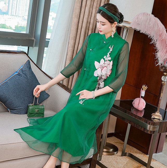 Lotus Embroidery 3/4 Sleeve Hanfu Causal Dress Traiditonal Chinese Cos IDREAMMART Lotus Embroidery 3/4 Sleeve Hanfu Causal Dress Traiditonal Chinese Cos IDREAMMART