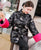 Manteau ouaté de style chinois en brocart de broderie florale avec manchette en fourrure