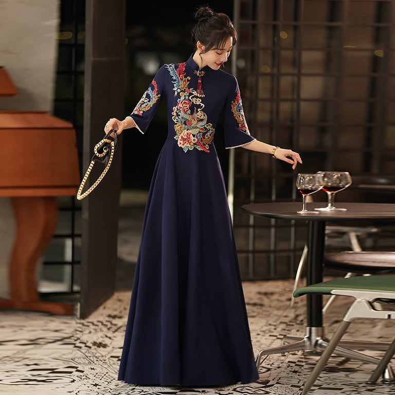 china dress prom Chinese style Red Rhinestone Embroidered Dresses 2022 Satin A-Line / Princess High Neck 1/2 Sleeves Backless Sweep Train Formal Dresses High Neck Phoenix & Floral Embroidery Trumpet