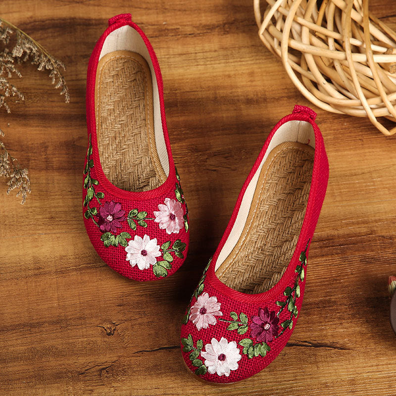 Traditional Chinese Floral Embroidery Shoes Linen Shoes