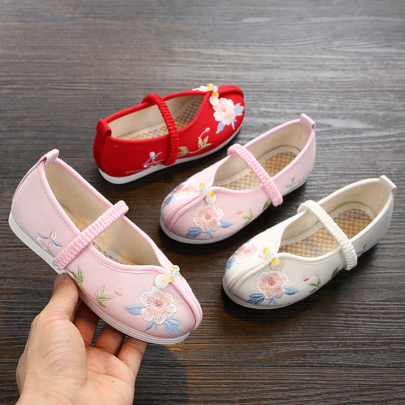 Chaussures de broderie florale chinoises traditionnelles pour filles