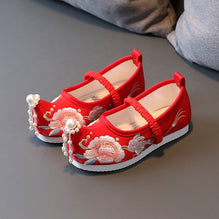 Traditional Girls' Floral Embroidery Chinese Shoes Dancing Shoes with Pearl Head - Red / 29