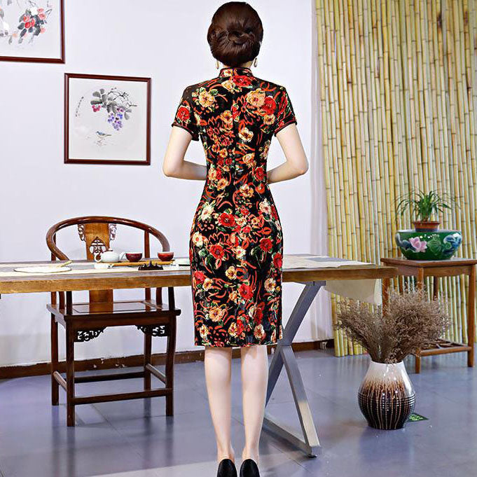 Short Sleeve Knee Length Floral Velvet Cheongsam Qipao Dress