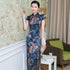 Robe chinoise traditionnelle Cheongsam à manches longues en soie florale