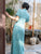 Vestido chino cheongsam tradicional de longitud completa de seda floral con cuello mandarín