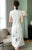 Ao Dai Kleid mit Stehkragen und Flügelärmeln in Tee-Länge aus Chiffon
