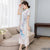 Robe Ao Dai à col mandarin et à manches longues en mousseline de soie fleurie