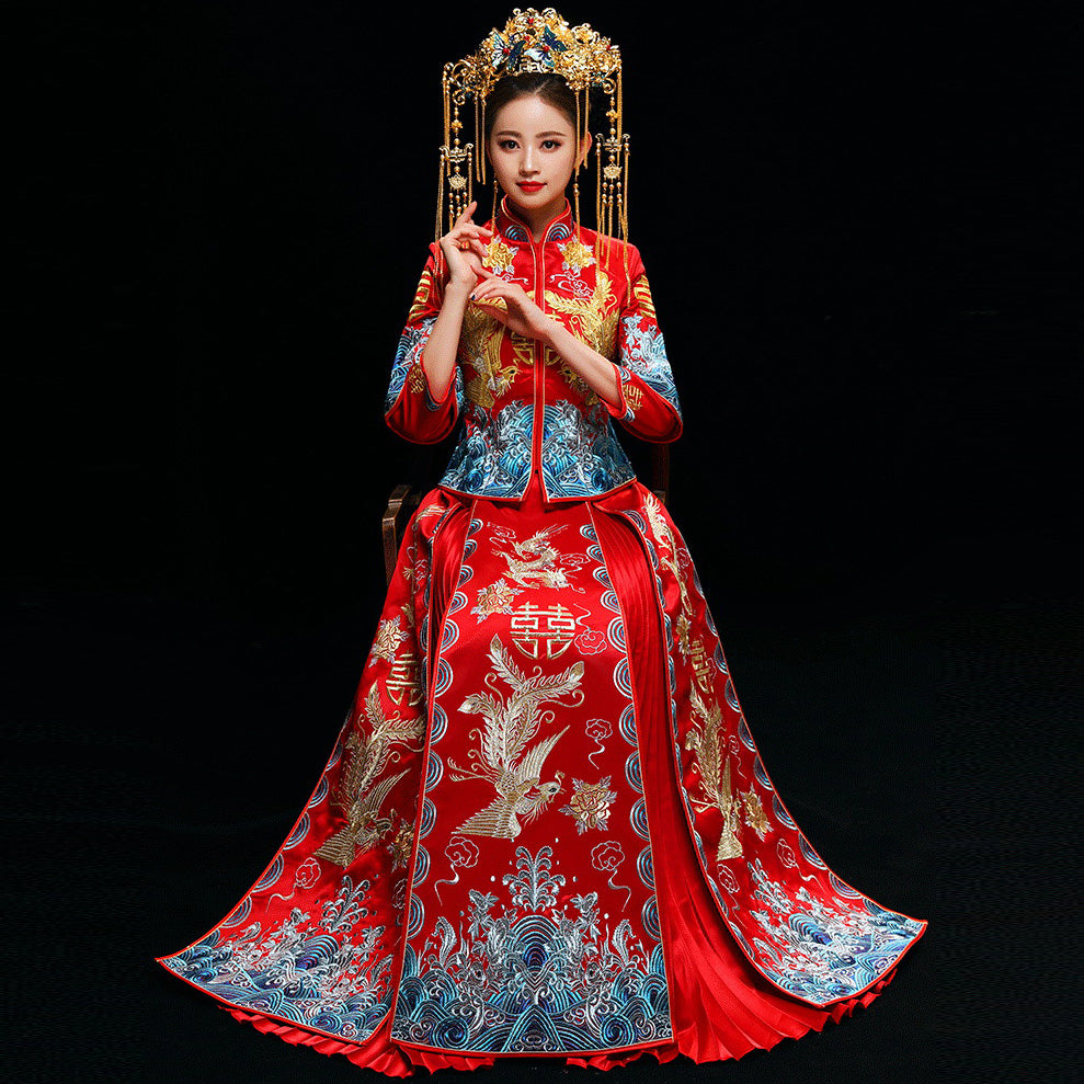 Chinese Wedding Red Gold Silver Embroidered Dragon Phoenix gown, Women's  Fashion, Dresses & Sets, Traditional & Ethnic wear on Carousell