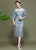Abito a tubino stile cinese con ricami floreali con collo illusione cheongsam