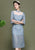 Abito a tubino stile cinese con ricami floreali con collo illusione cheongsam