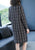 Vestido de punto de una línea de cheongsam moderno de manga larga con patrón auspicioso