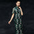 Floral schwere Stickerei Illusion Ärmel Tee Länge Cheongsam Chinesisches Kleid