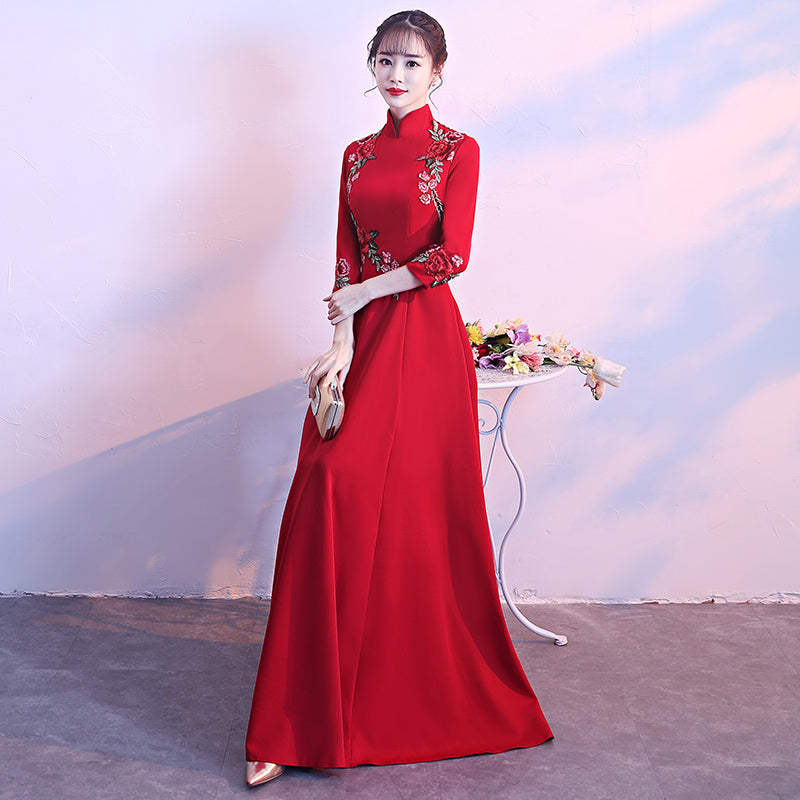 Long Sleeve Floral Embroidery Cheongsam Top Chinese Wedding Party Dress