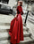 Chinesisches Kleid mit V-Ausschnitt aus Samt mit Faltenrock